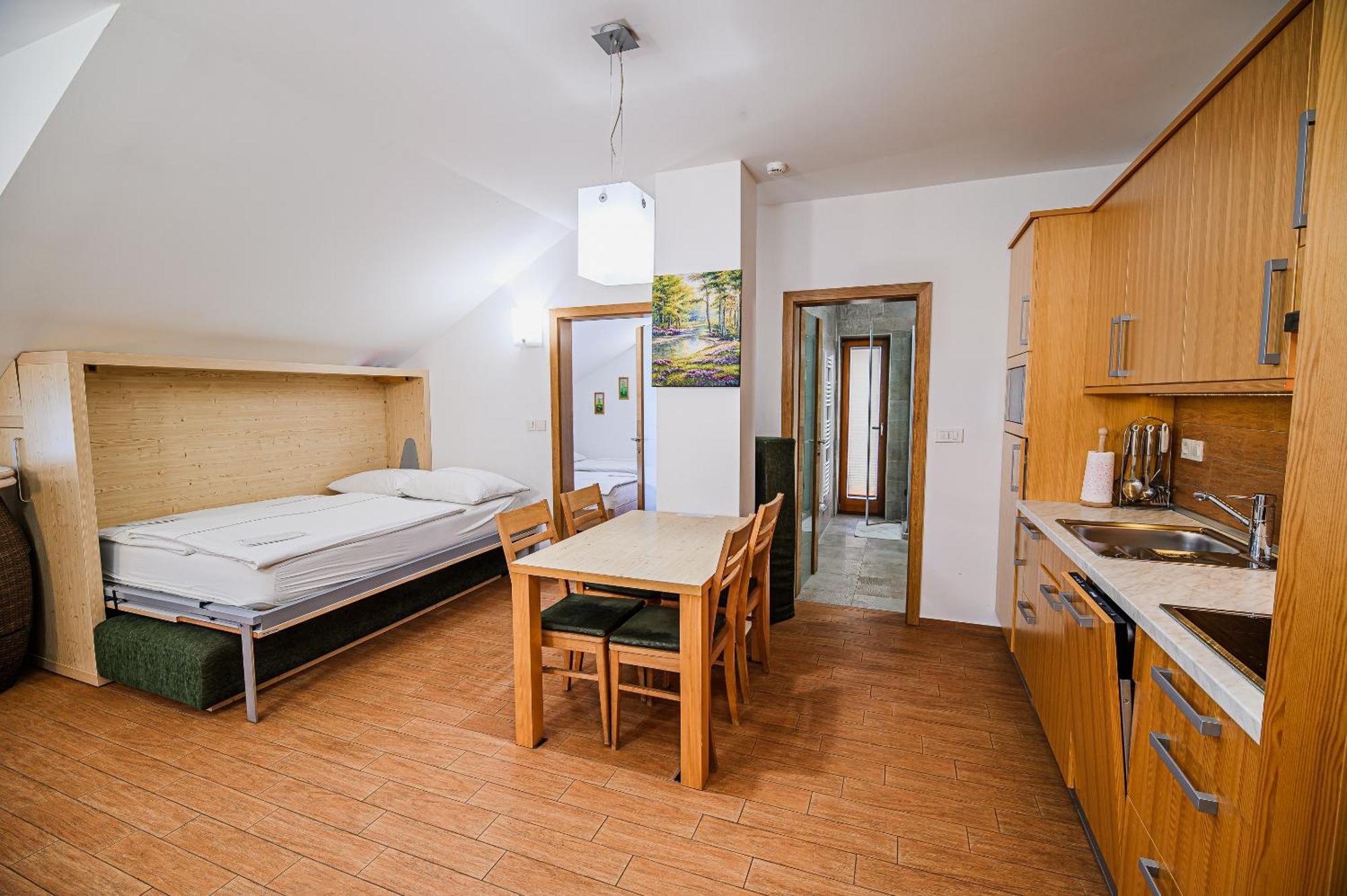 Apartments Maleric With Indoor Pool And Wellness Dragatuš Habitación foto